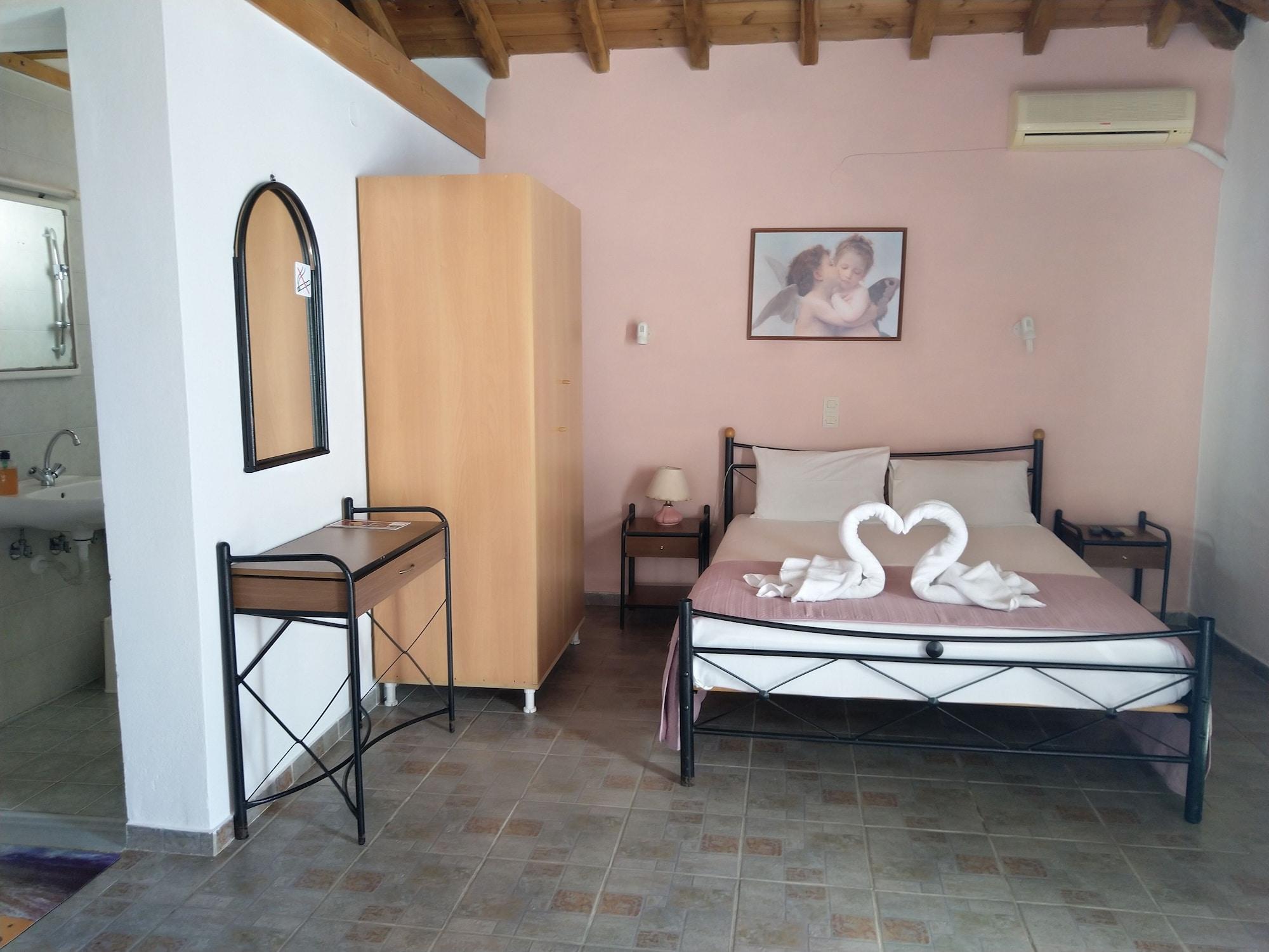 Amaranthos Skiathos View Megali Ammos  Luaran gambar