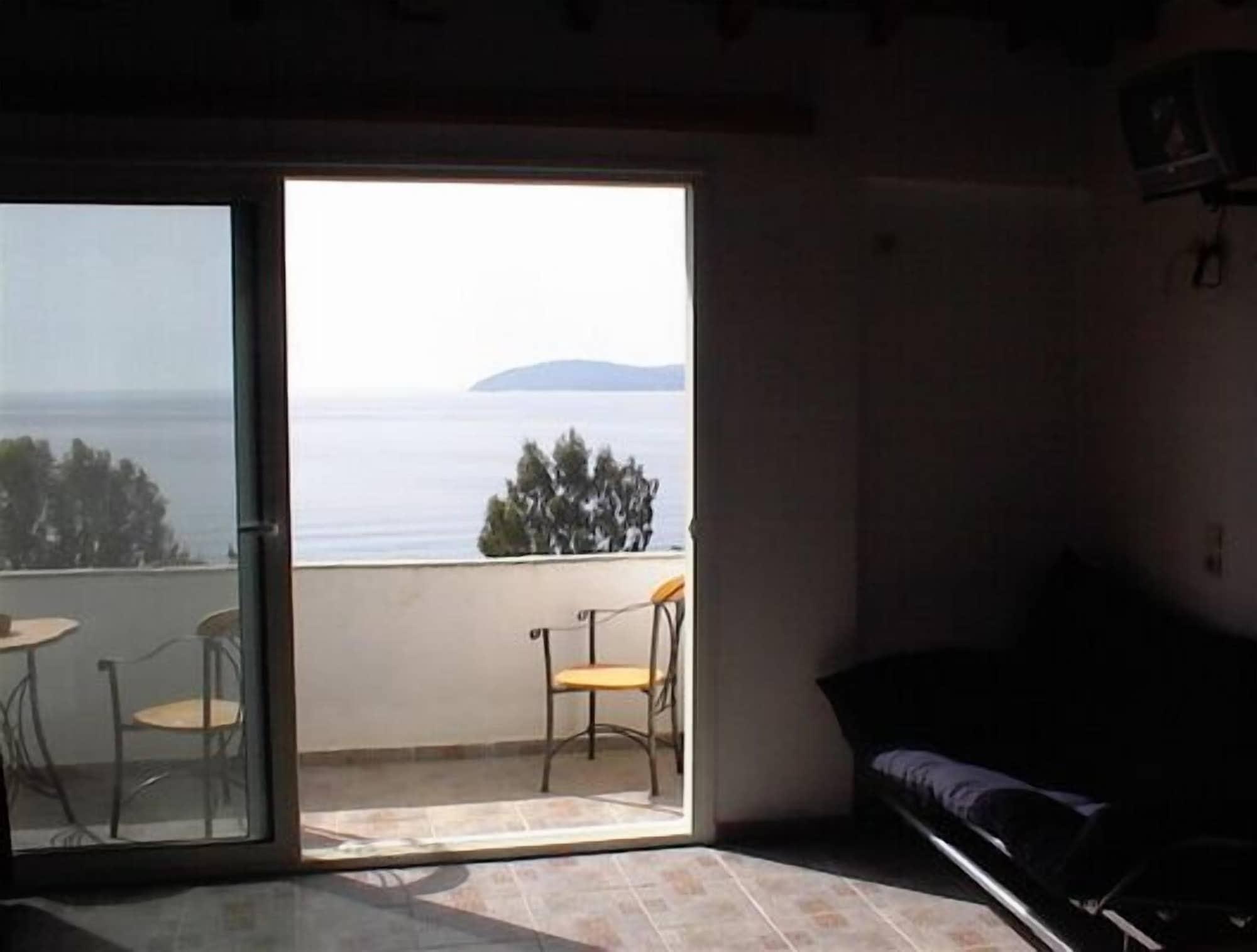 Amaranthos Skiathos View Megali Ammos  Luaran gambar