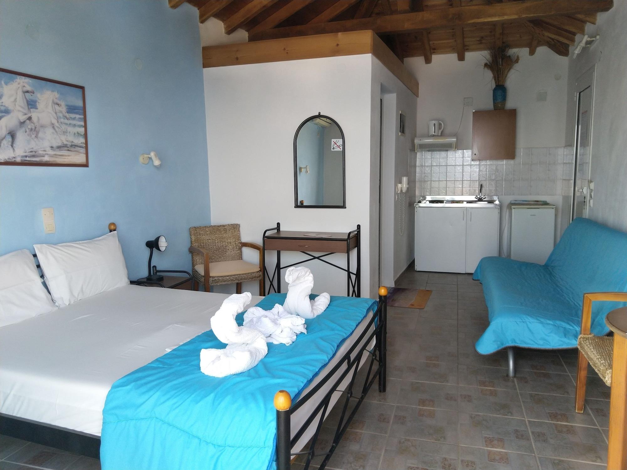Amaranthos Skiathos View Megali Ammos  Luaran gambar