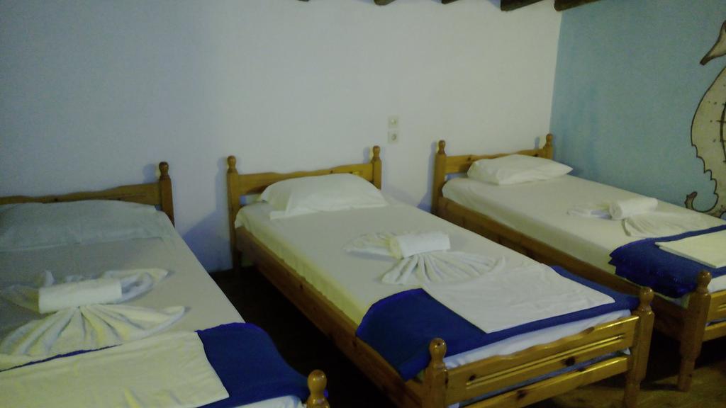Amaranthos Skiathos View Megali Ammos  Bilik gambar
