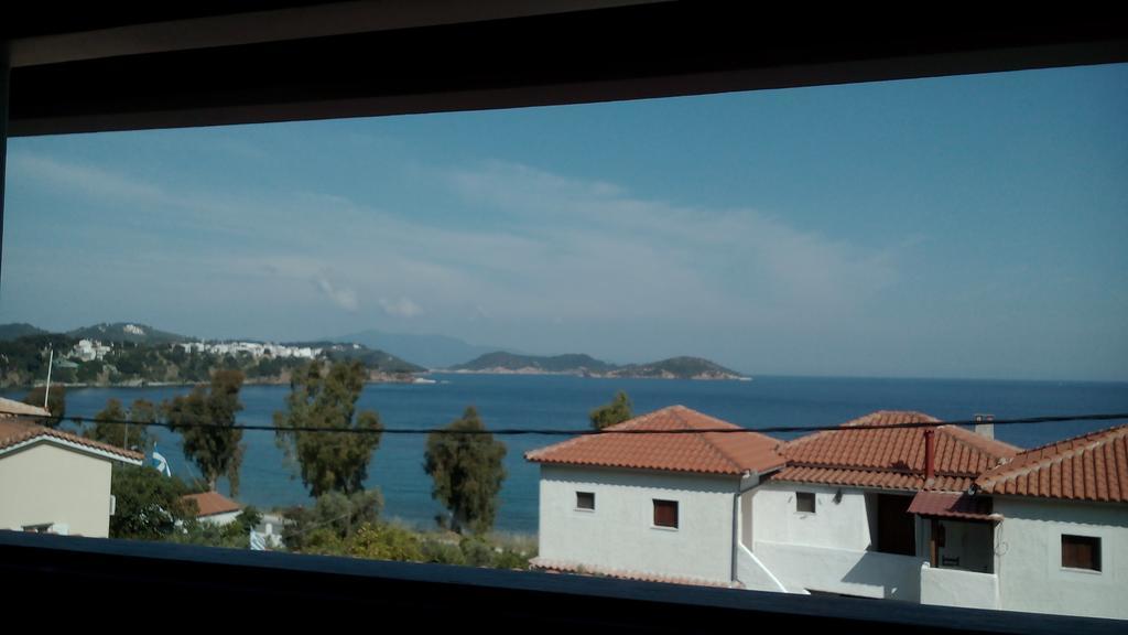 Amaranthos Skiathos View Megali Ammos  Bilik gambar